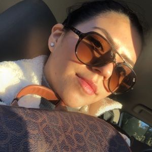 Meet your Posher, Jocelyn